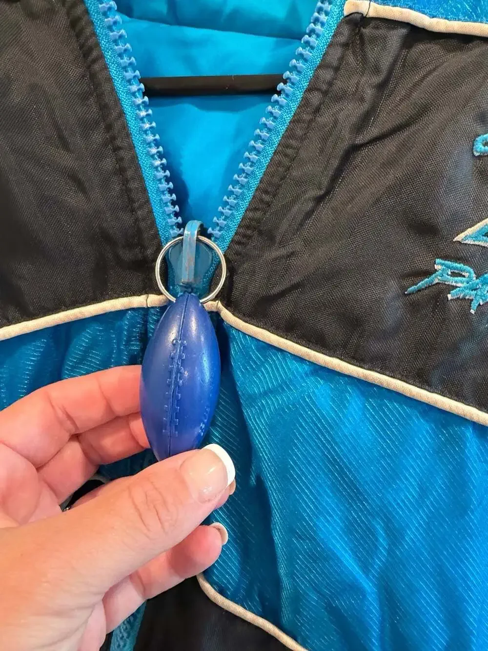 KIDS Vintage NFL Carolina Panthers Reversible Full-Zip Winter Puffer Jacket